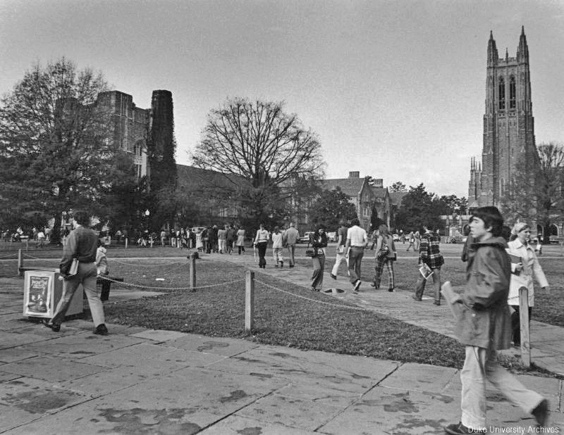 Students walking around Abele Bus Stop in 1989